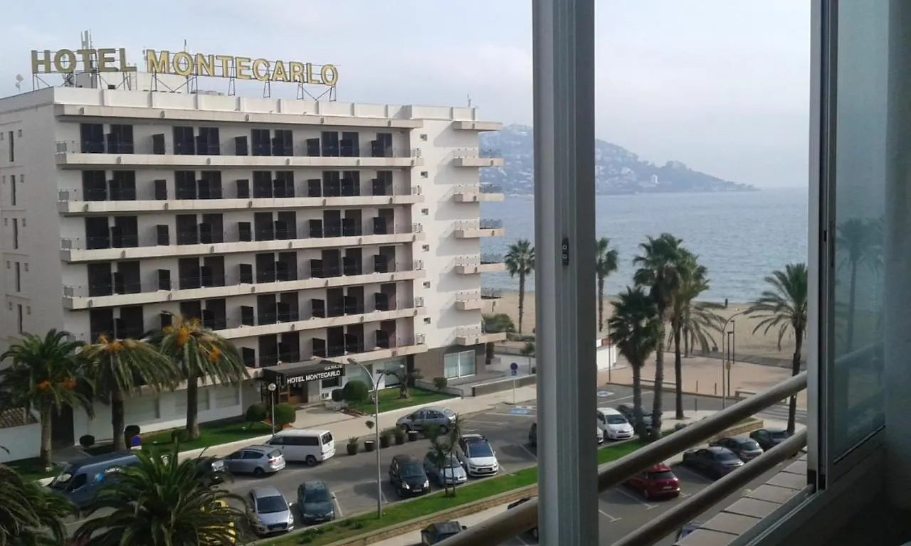 Appartement Première Ligne de mer avec piscine Roses Espagne