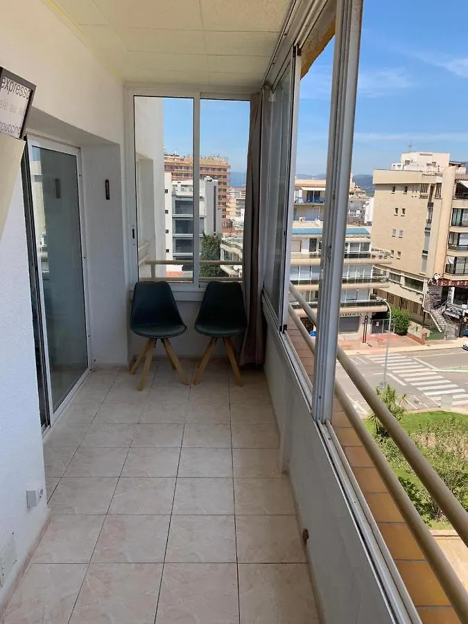Appartement Première Ligne de mer avec piscine Roses Espagne